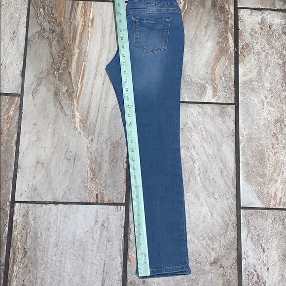 Bundle of Girls Jeggings and Jeans - Picture 14 of 16